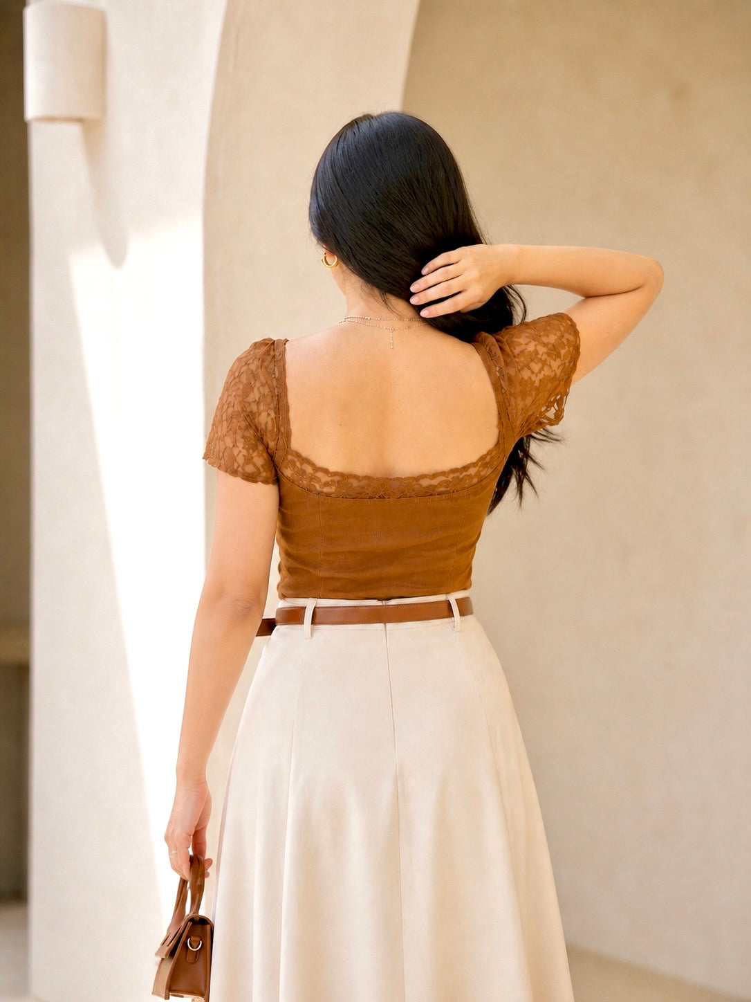 Mocha Whisper Top
